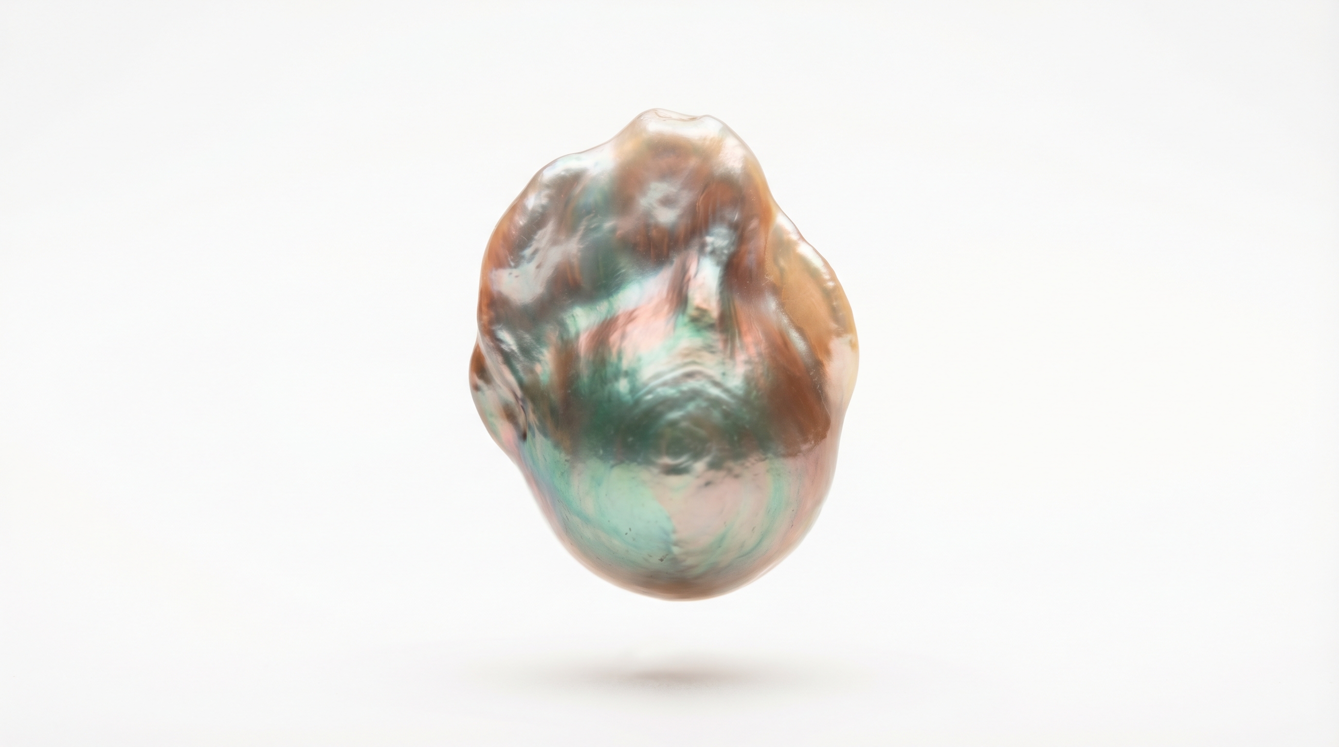 Perla mid — iridiscencia parcial